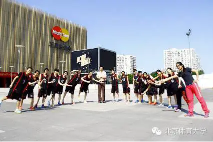 哪里能找到提高篮球自信的专业教练_0